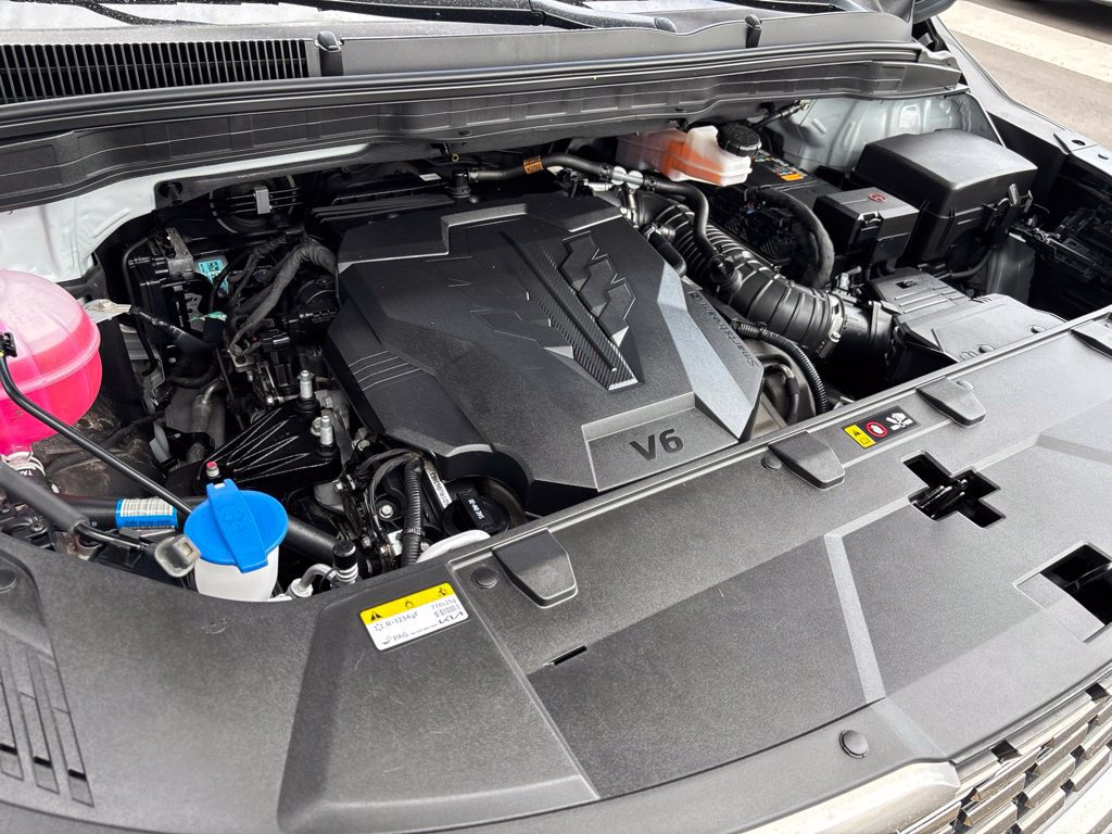 Certified 2024 Kia Carnival SX Prestige FWD image 24