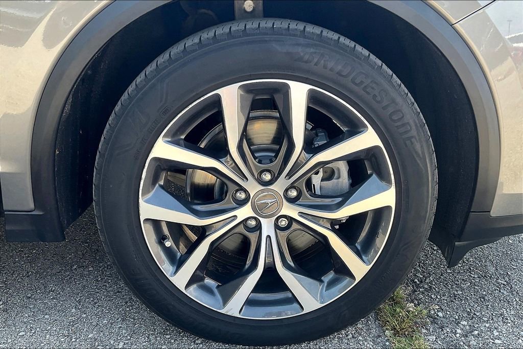 Used 2023 Acura MDX FWD w/ Technology Package image 12