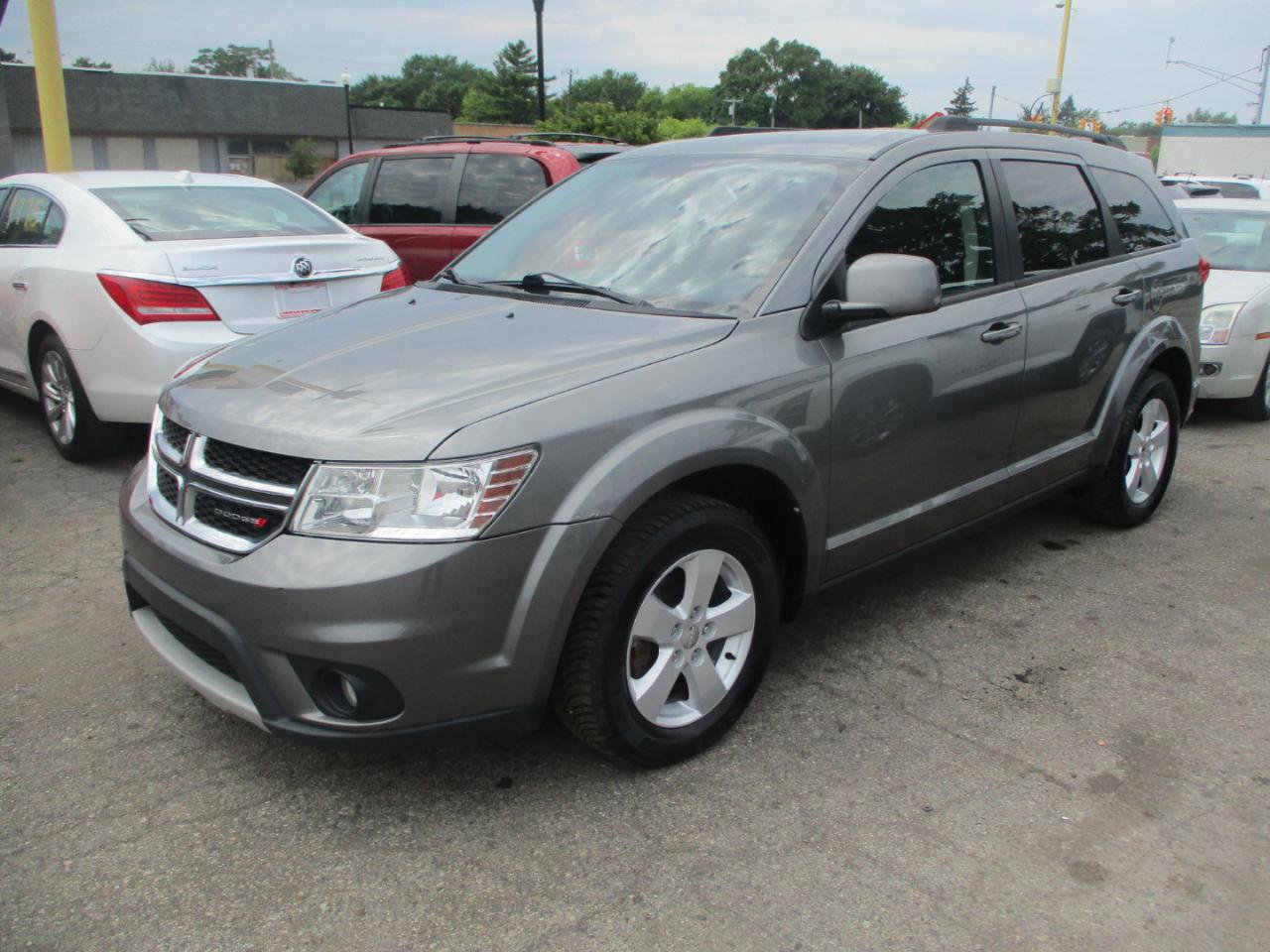 Used 2012 Dodge Journey SXT image 3