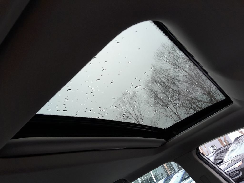 Used 2019 Nissan Altima 2.5 SR w/ SR Premium Package image 39