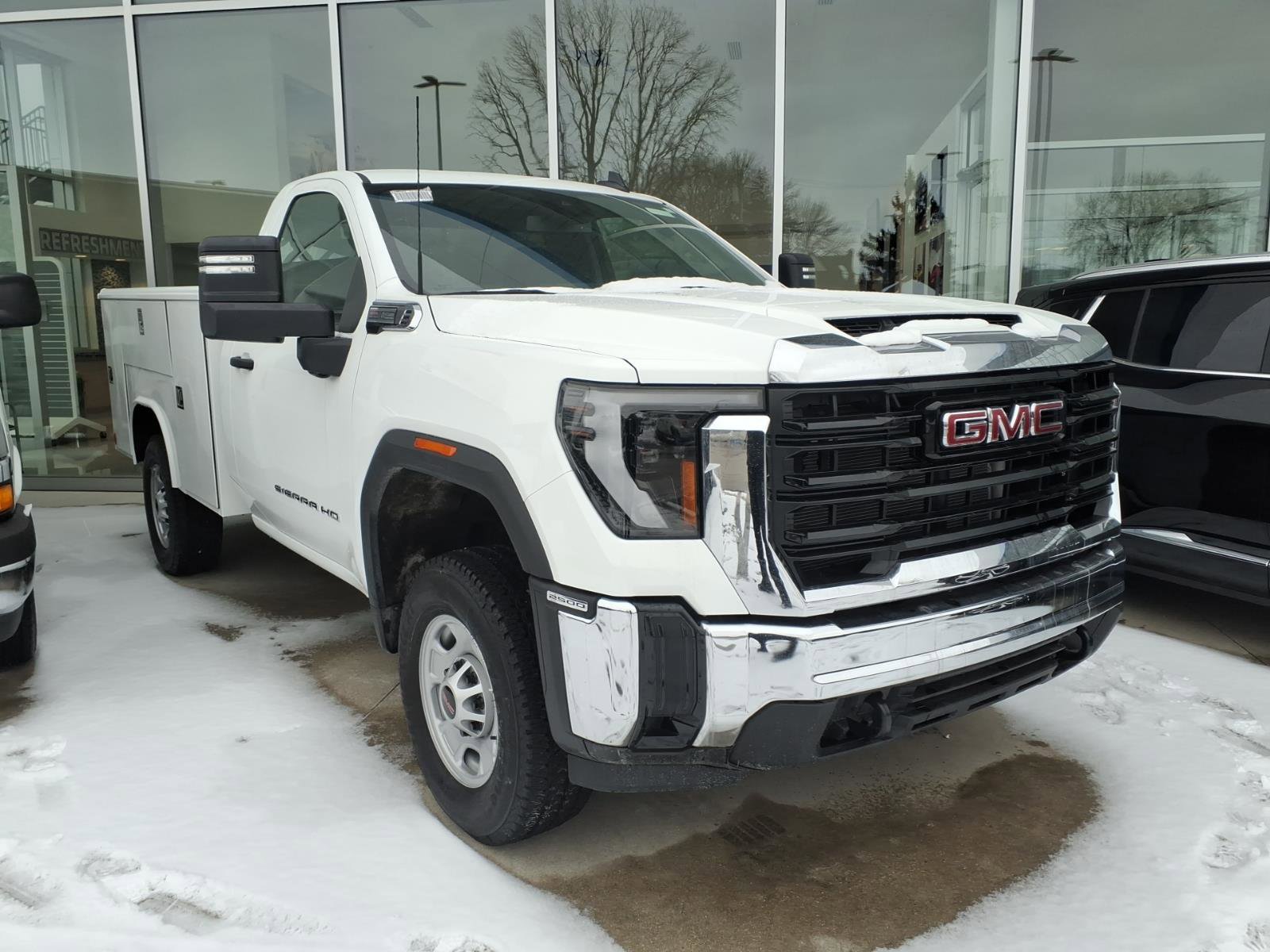New 2025 GMC Sierra 2500 Pro w/ Convenience Package image 3