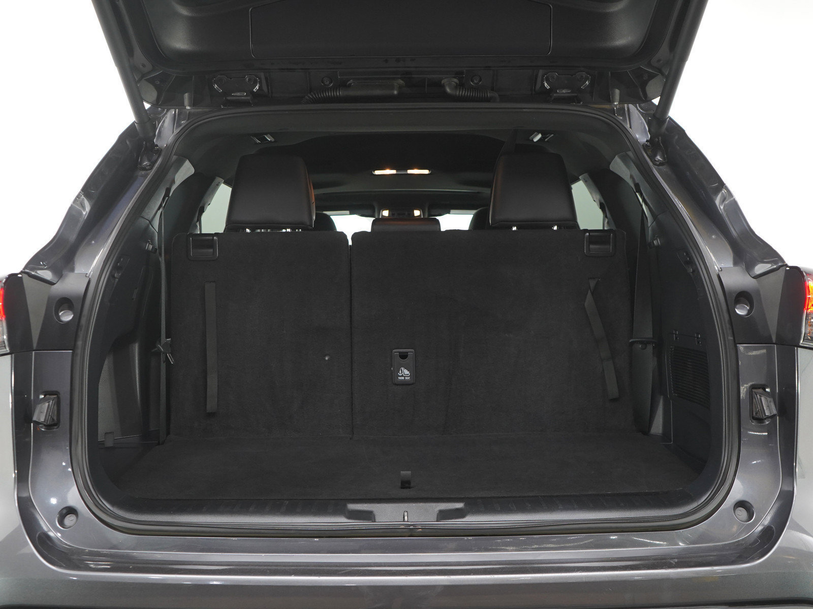 Used 2025 Toyota Highlander XSE AWD/4WD image 19