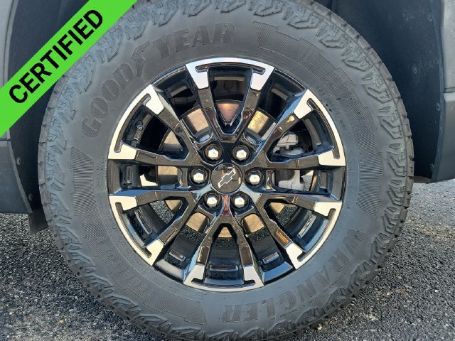 Certified 2025 Chevrolet Traverse Z71 w/ Driver Confidence Package AWD/4WD image 35