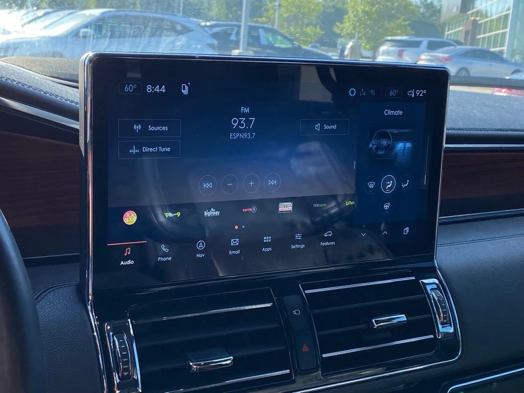 Used 2024 Lincoln Navigator Reserve AWD/4WD image 11