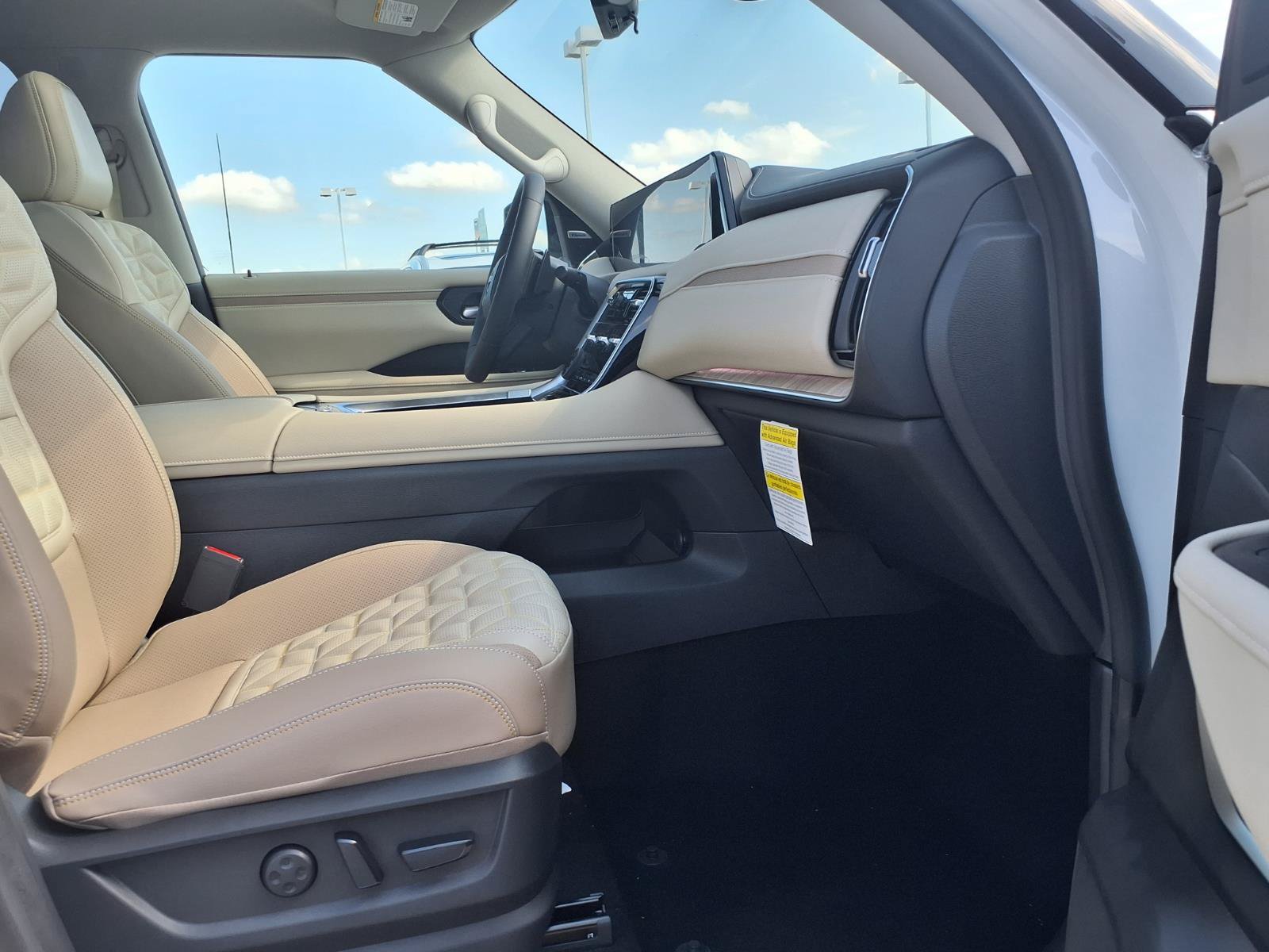 New 2026 Nissan Armada Platinum RWD image 13