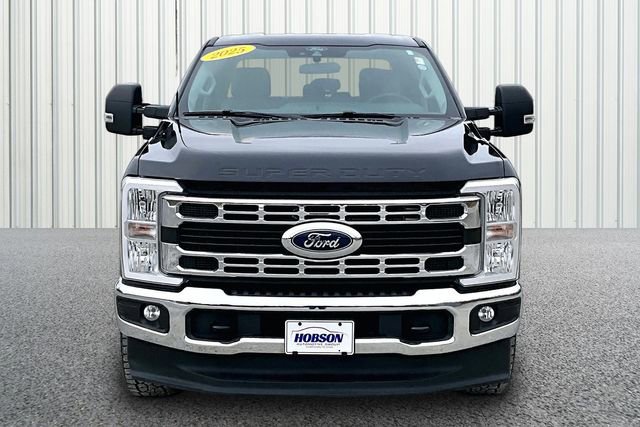Used 2025 Ford F250 XLT image 3