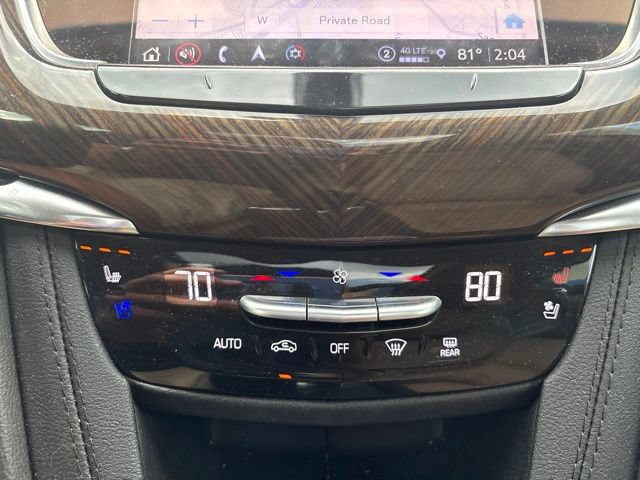 Used 2024 Cadillac XT6 Premium Luxury w/ Platinum Package FWD image 16
