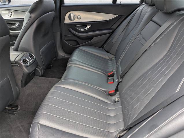Used 2017 Mercedes-Benz E 300 image 26