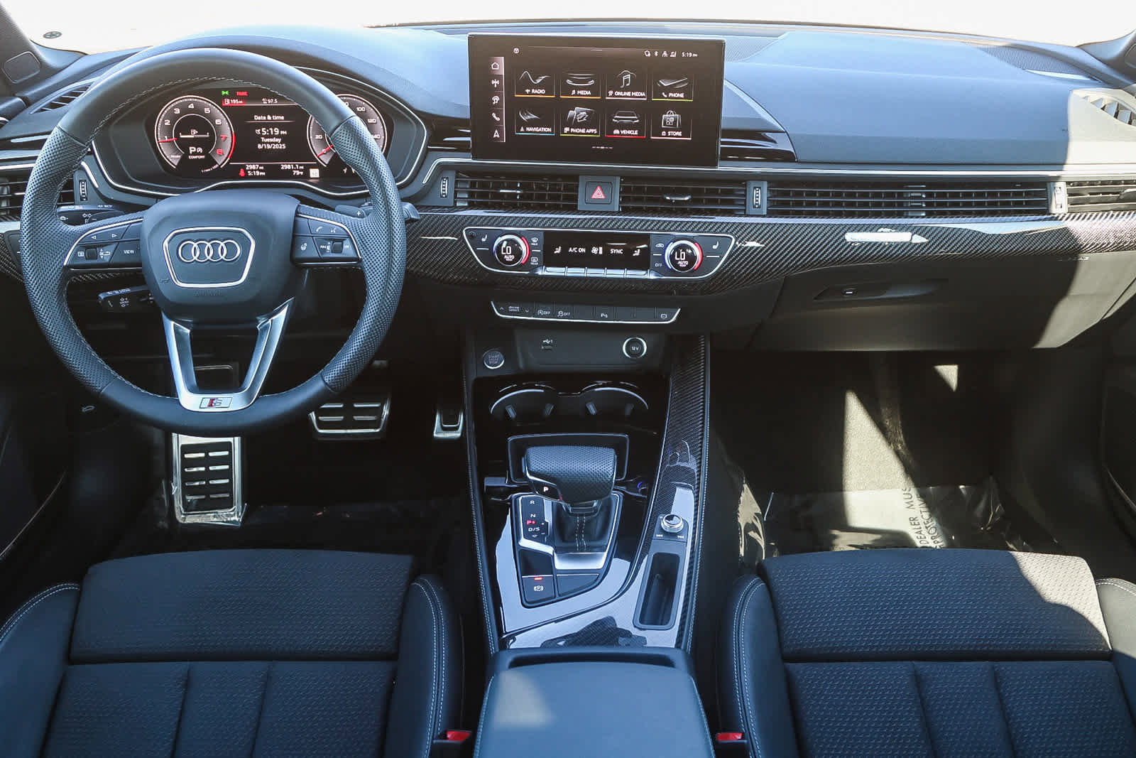 Used 2025 Audi A5 2.0T Premium Plus image 12