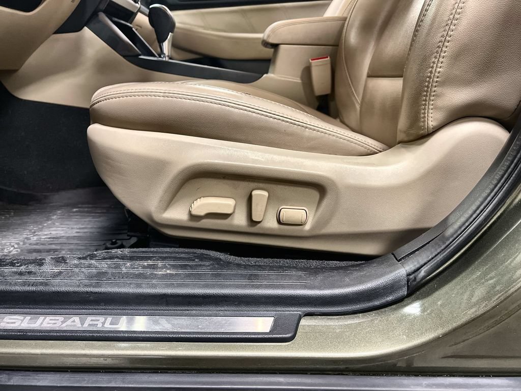 Used 2019 Subaru Outback 2.5i Limited w/ Protection Package #1 AWD/4WD image 13