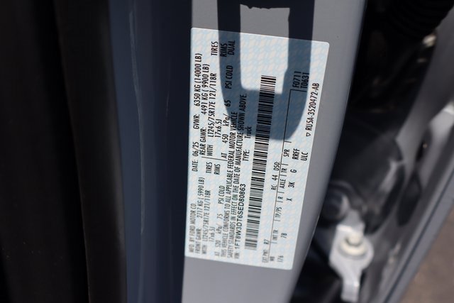 New 2025 Ford F350 Platinum image 44