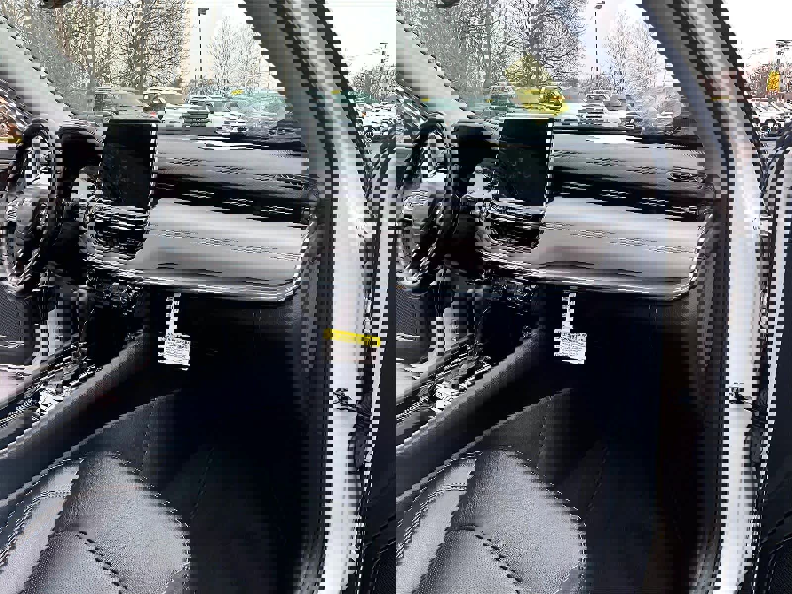 Used 2022 Jeep Compass Limited AWD/4WD image 13