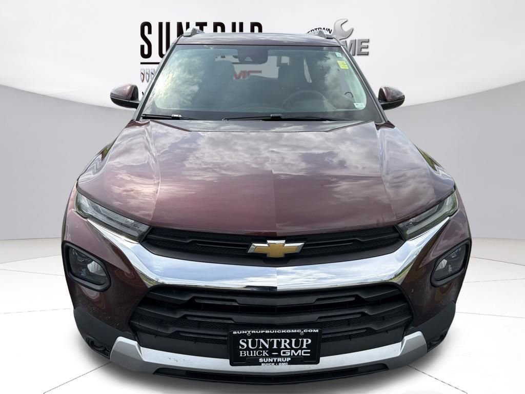 Used 2022 Chevrolet TrailBlazer LT w/ Convenience Package FWD image 9