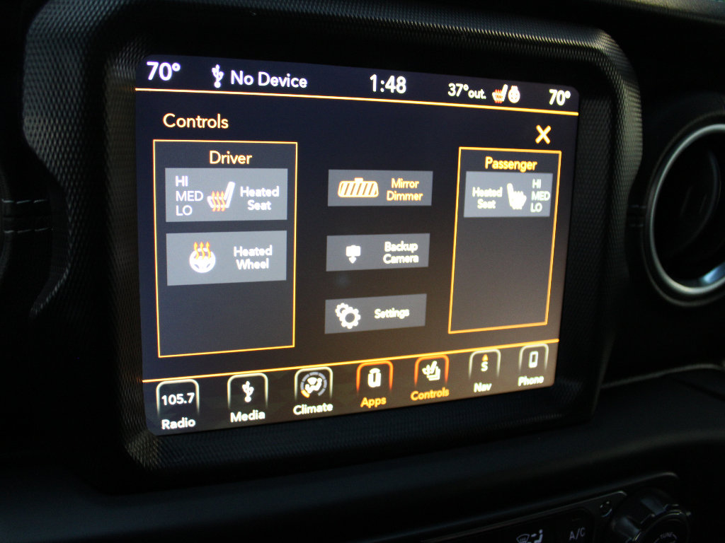 Used 2018 Jeep Wrangler Unlimited Sahara image 36