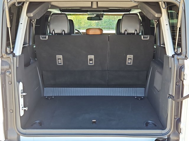 Used 2024 Ford Bronco Outer Banks AWD/4WD image 6