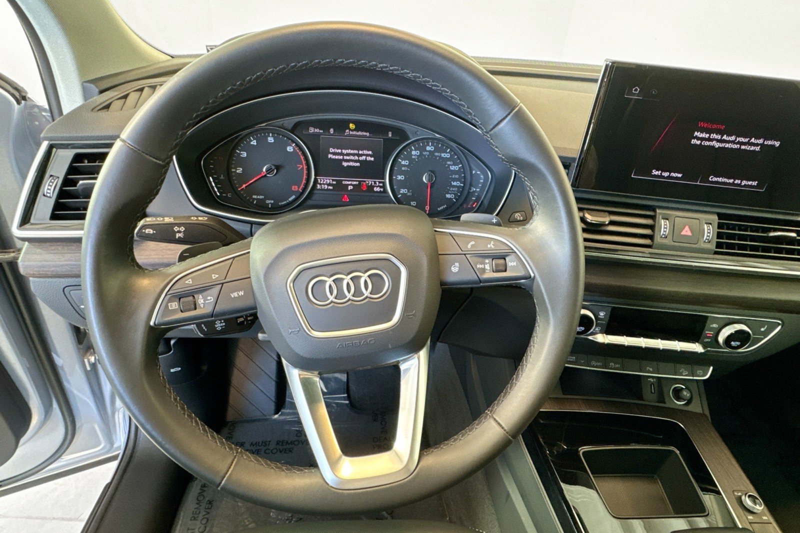 Used 2023 Audi Q5 2.0T Premium w/ Convenience Package AWD/4WD image 11