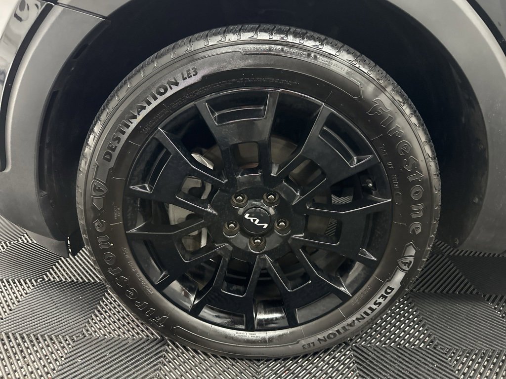 Used 2022 Kia Telluride SX w/ SX Prestige Package image 41