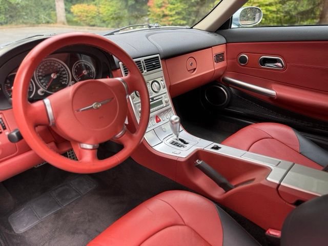 Used 2004 Chrysler Crossfire Coupe RWD image 10