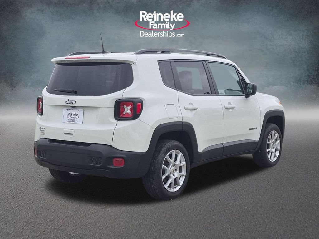 Used 2023 Jeep Renegade Latitude w/ Premium Group AWD/4WD image 5