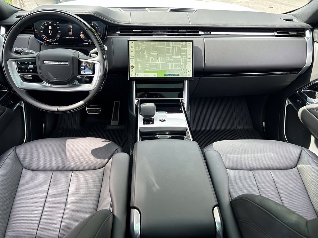 Used 2026 Land Rover Range Rover Long Wheelbase SE AWD/4WD image 10