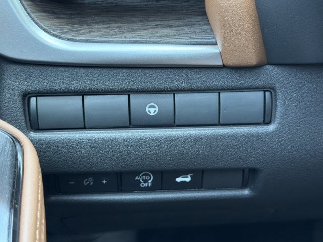 Certified 2026 Nissan Rogue Platinum AWD/4WD image 22