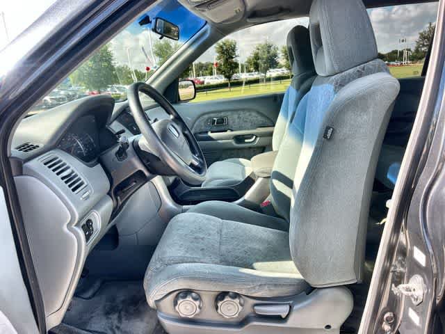 Used 2004 Honda Pilot LX image 11