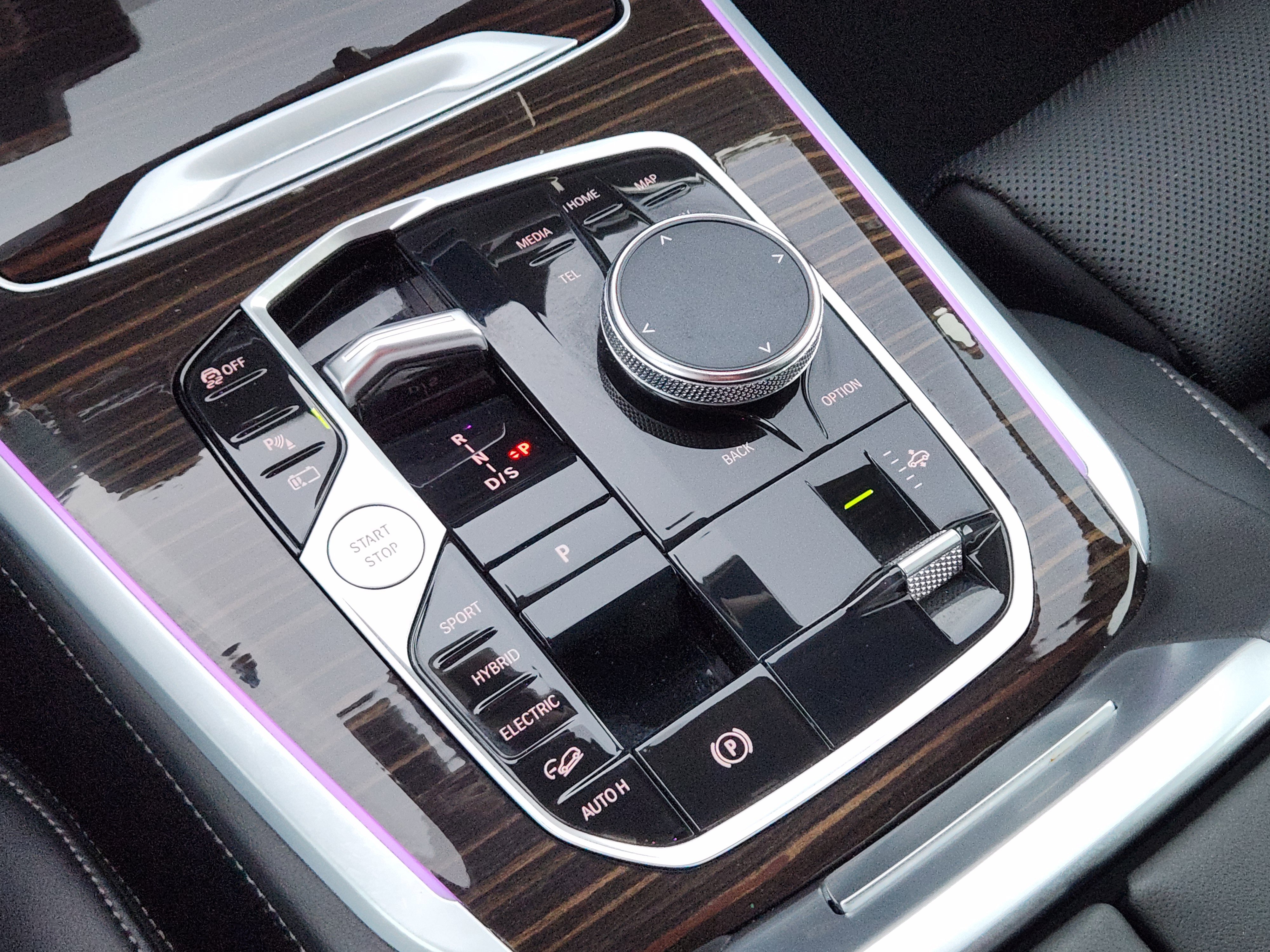 Used 2024 BMW X5 xDrive50e image 22