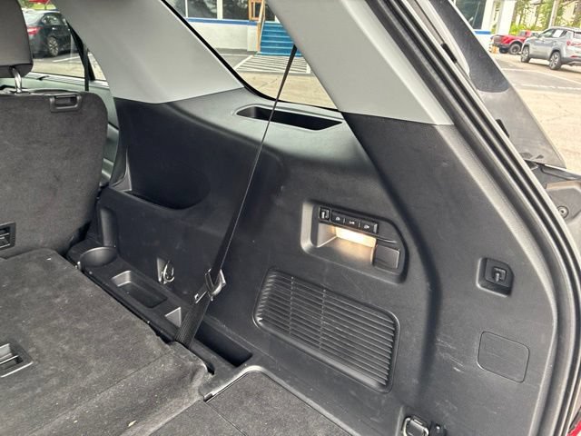 Used 2023 Ford Explorer Limited w/ Equipment Group 301A AWD/4WD image 80