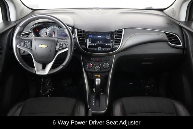 Used 2019 Chevrolet Trax LT w/ LT Convenience Package FWD image 13