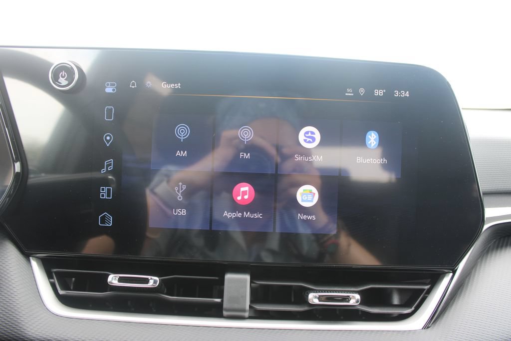 New 2027 Chevrolet Equinox LT w/ Convenience Package II FWD image 51
