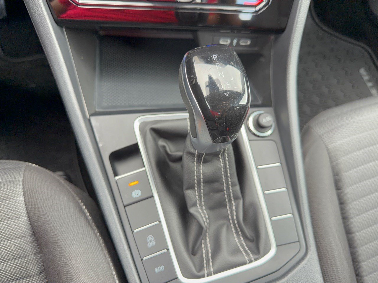 Certified 2026 Volkswagen Jetta S FWD image 21