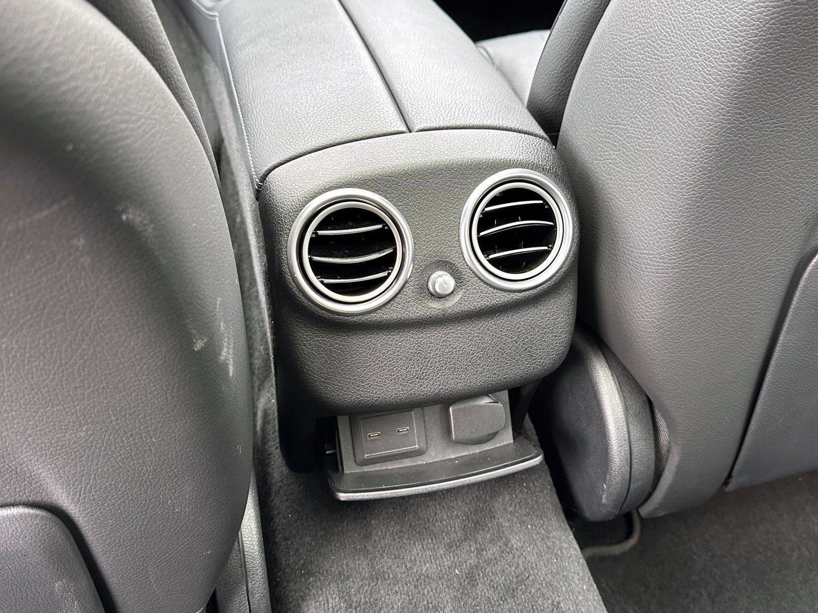 Used 2022 Mercedes-Benz E 450 4MATIC Sedan image 12