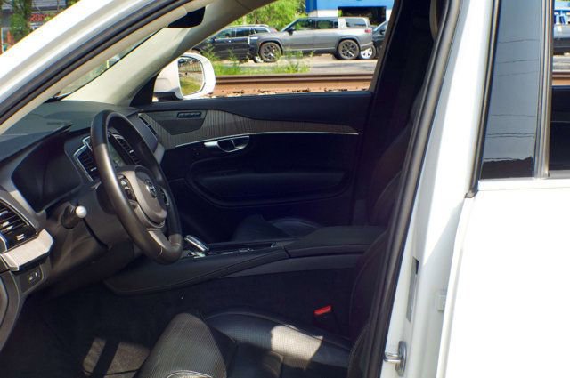 Used 2023 Volvo XC90 T8 Ultimate AWD/4WD image 20