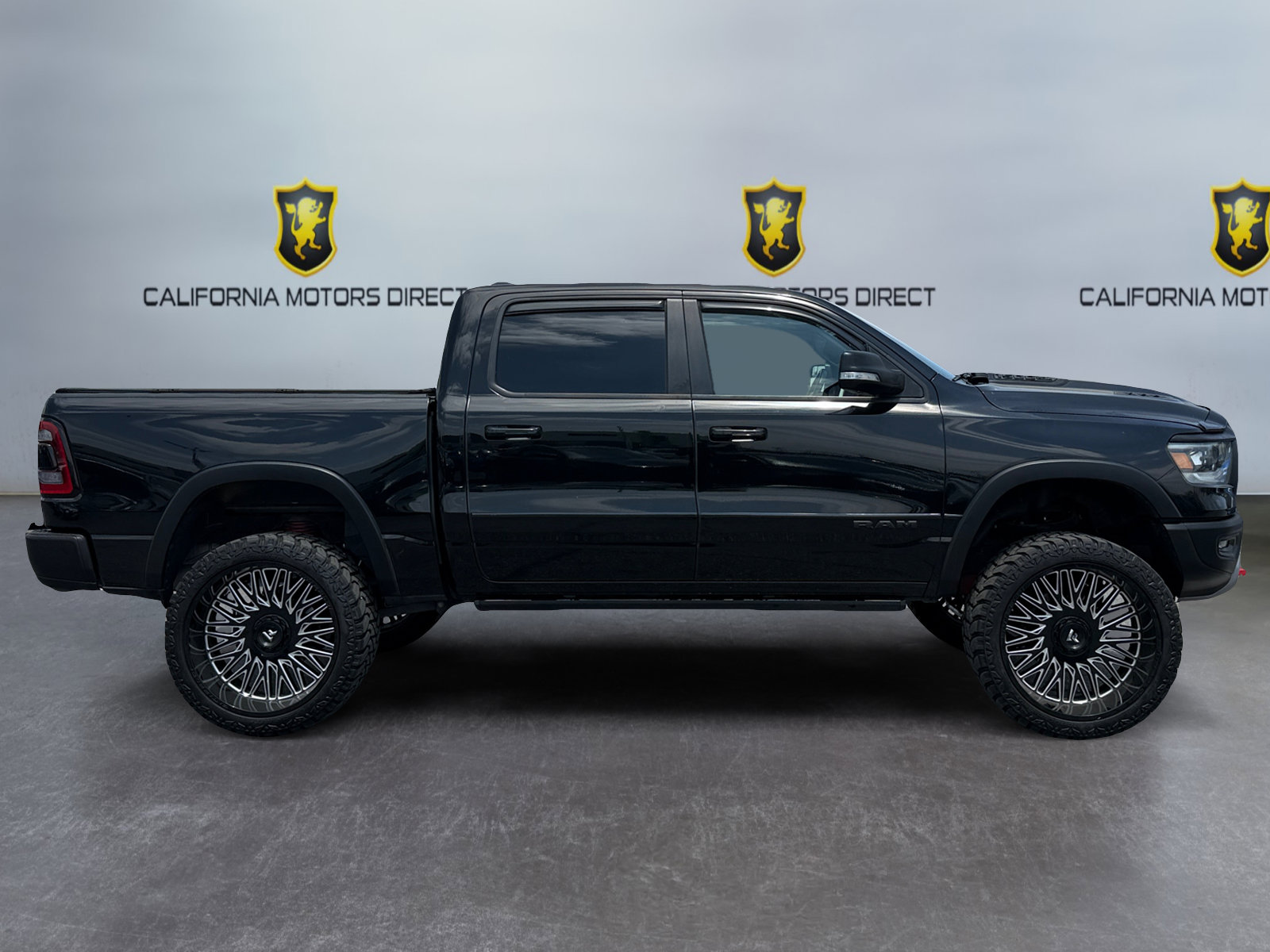 Used 2019 RAM 1500 Rebel w/ Rebel Level 1 Equipment Group AWD/4WD image 6