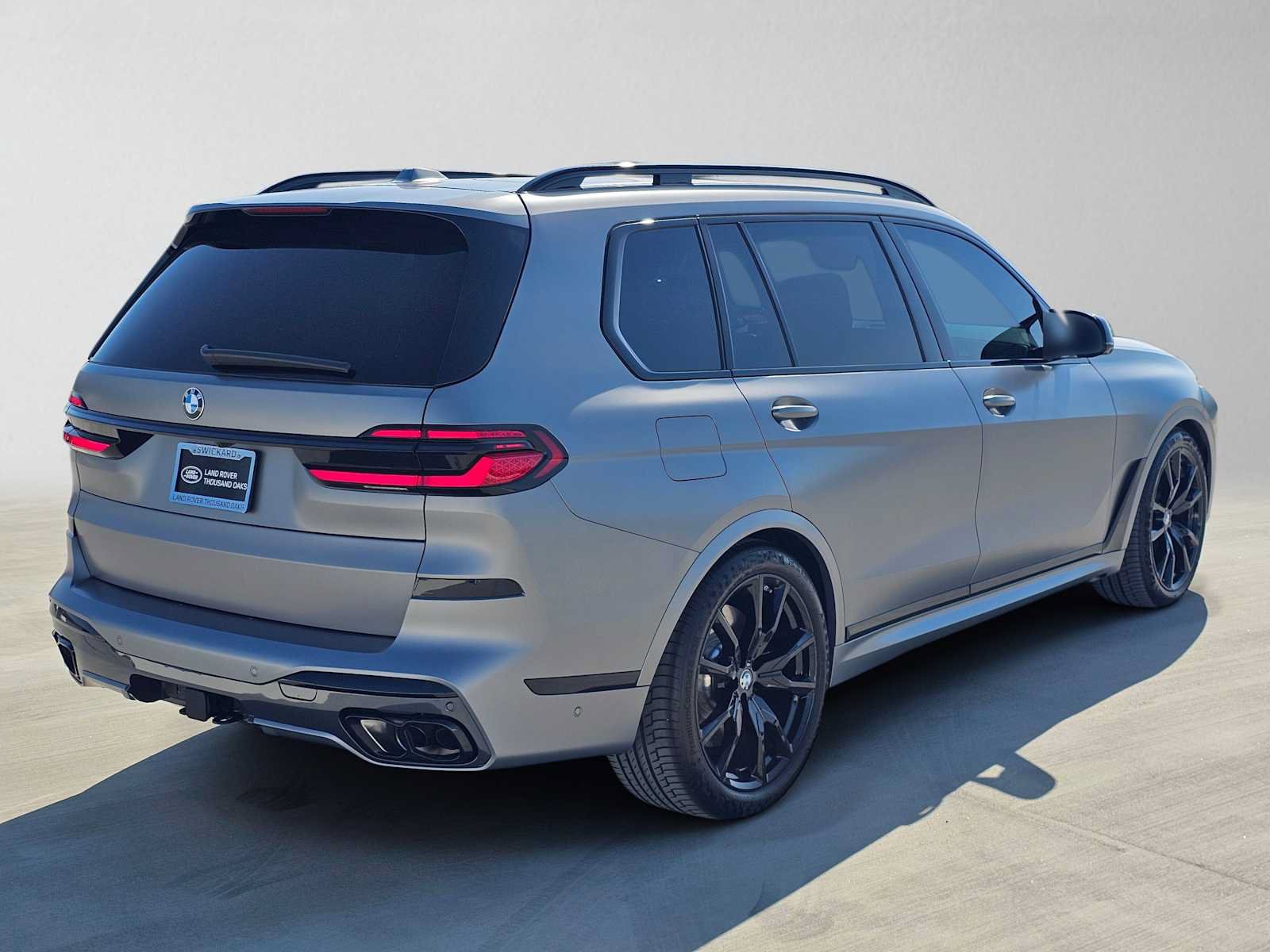 Used 2026 BMW X7 M60i AWD/4WD image 5