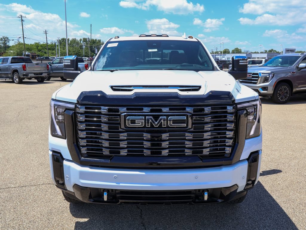 New 2026 GMC Sierra 3500 Denali Ultimate AWD/4WD image 34