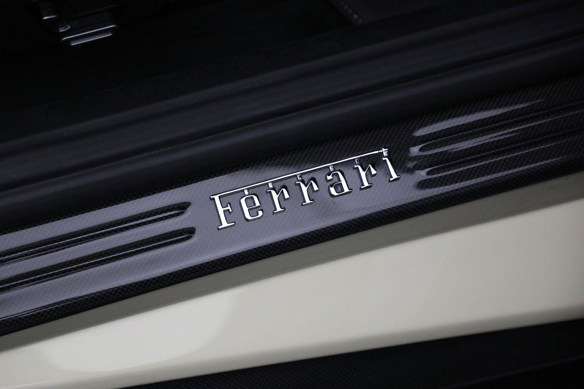 Certified 2023 Ferrari Portofino M image 32