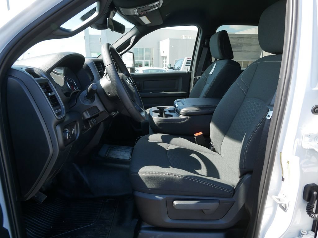 New 2026 RAM 3500 Tradesman w/ Chrome Appearance Group AWD/4WD image 2