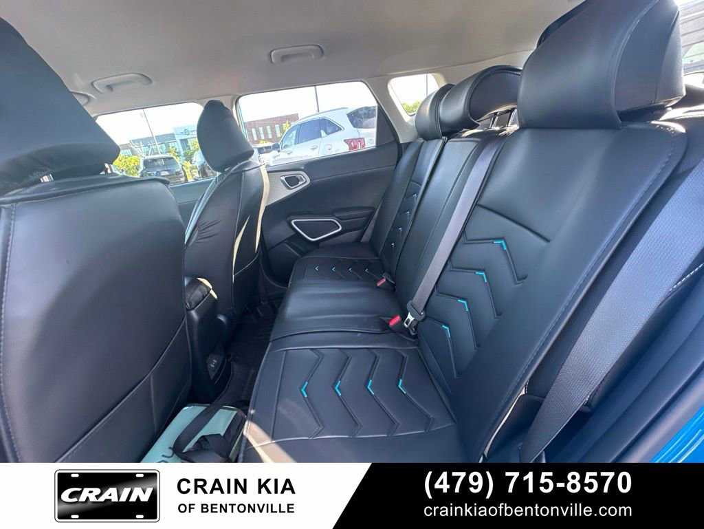 Certified 2024 Kia Soul GT-Line FWD image 38