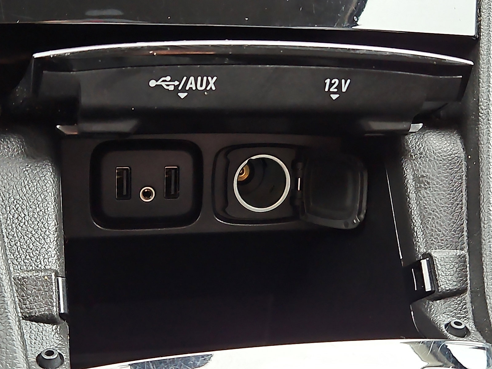 Used 2017 Buick Encore Preferred image 24