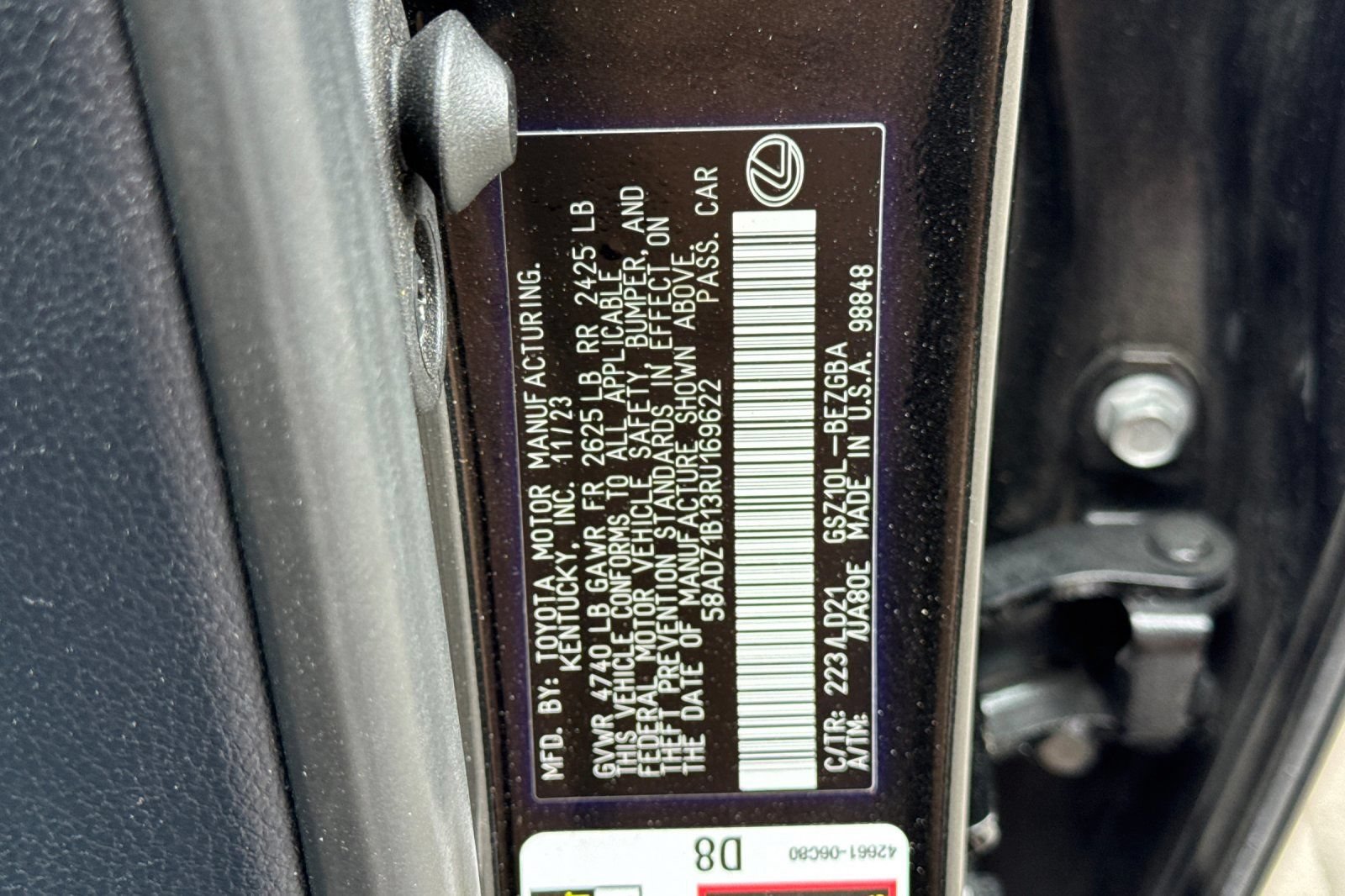 Certified 2024 Lexus ES 350 w/ Premium Package FWD image 32