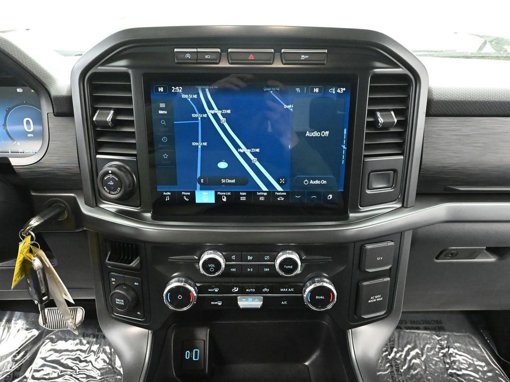 Used 2024 Ford F150 XLT w/ XLT Black Appearance Package image 32