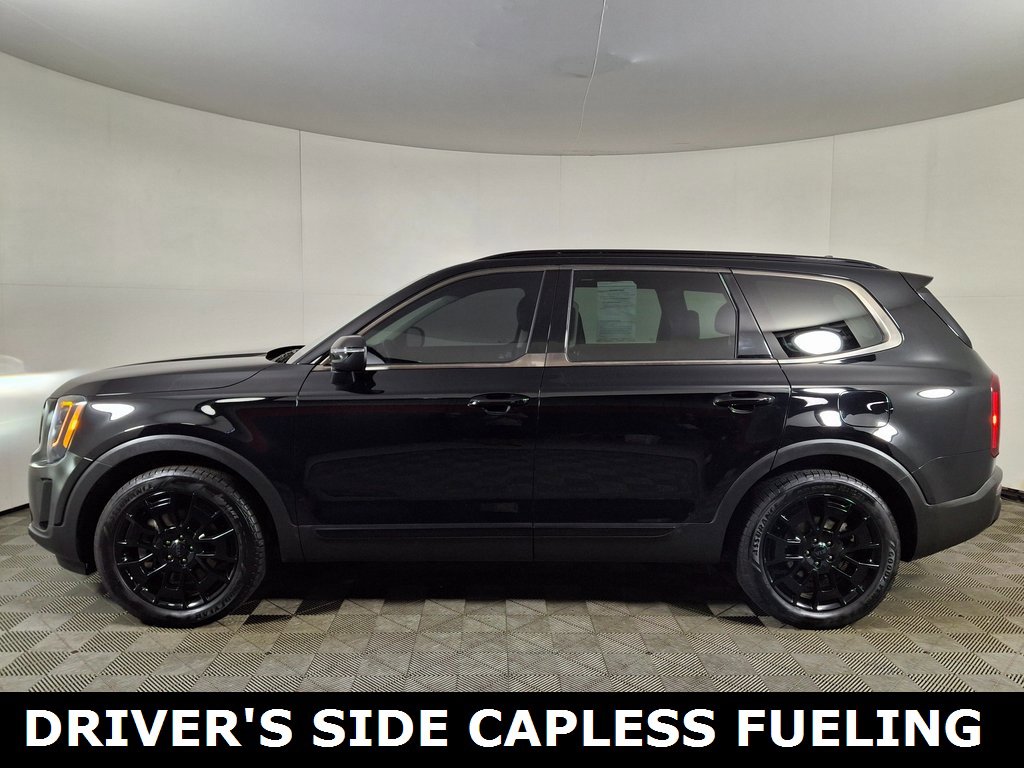 Used 2021 Kia Telluride EX w/ EX Premium Package image 2