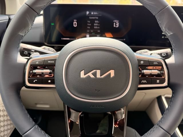 New 2026 Kia Carnival EX FWD image 16