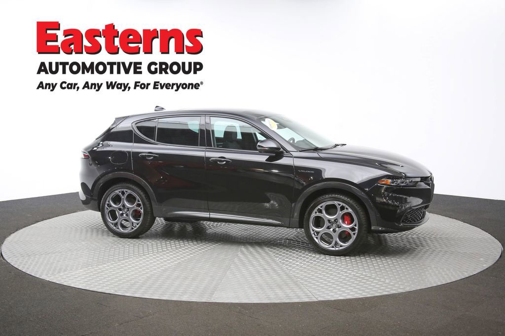 Used 2024 Alfa Romeo Tonale Veloce AWD/4WD image 48