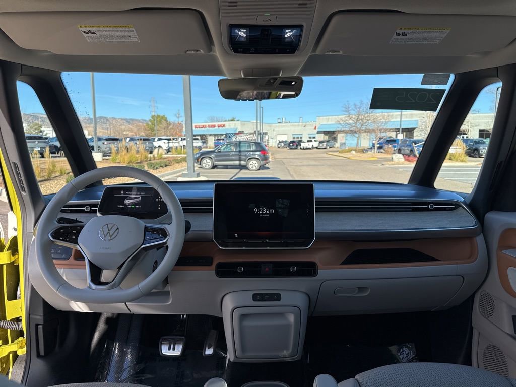 Used 2025 Volkswagen ID. Buzz 1st Edition image 13