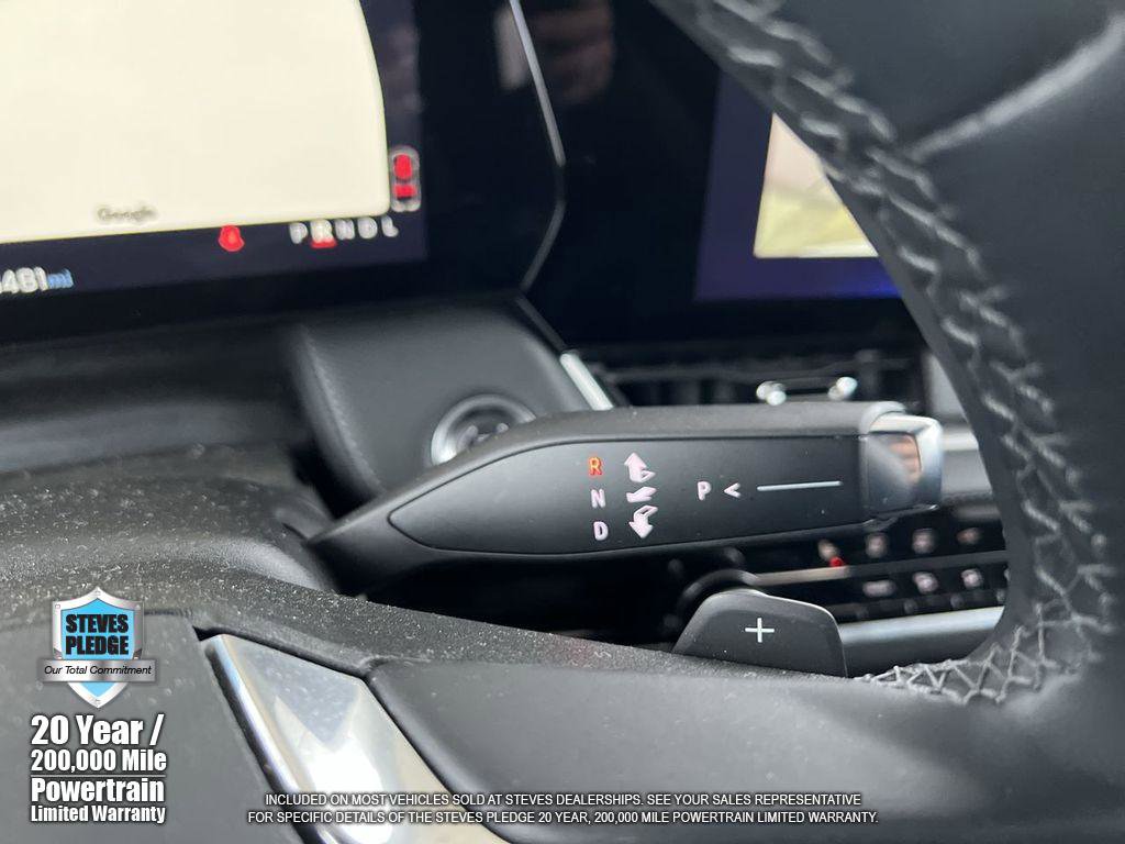 Used 2025 Chevrolet Equinox LT image 19