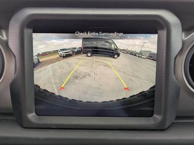 New 2023 Jeep Wrangler Unlimited w/ Sun & Screen Package AWD/4WD image 18