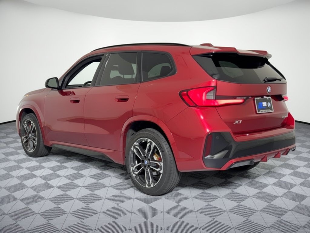 Used 2026 BMW X1 xDrive28i w/ M Sport Package AWD/4WD image 3