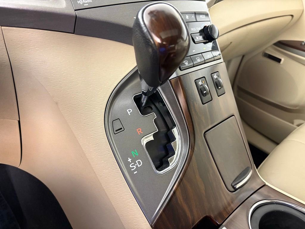 Used 2014 Toyota Venza XLE w/ XLE Premium Package AWD/4WD image 25